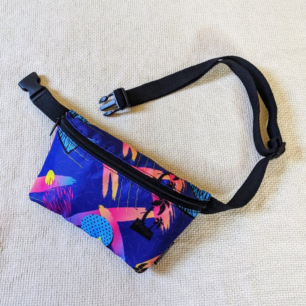 Fydelity | Retro 90s Style Fanny Pack Waist Bag